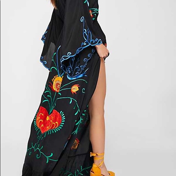 STUNNING cotton embroidered dress - Picture 8 of 11